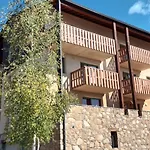 Vue Panoramique - Confortable - Piscine - Randonnees - Skis